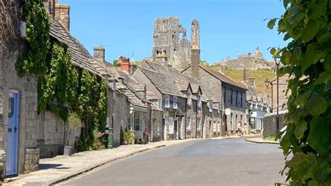 Find Accommodation in Corfe Castle in Corfe Castle.